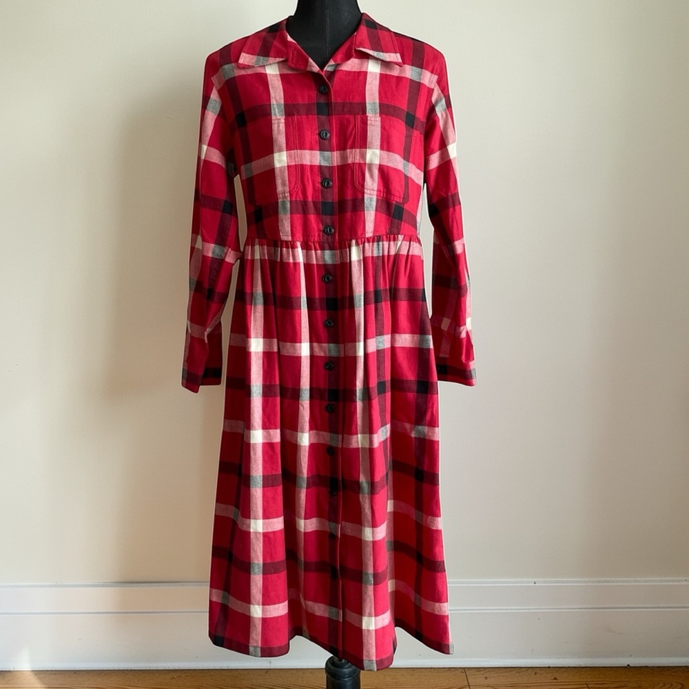 Vintage Jones New York 100% cotton red plaid cottage core dress size medium.
